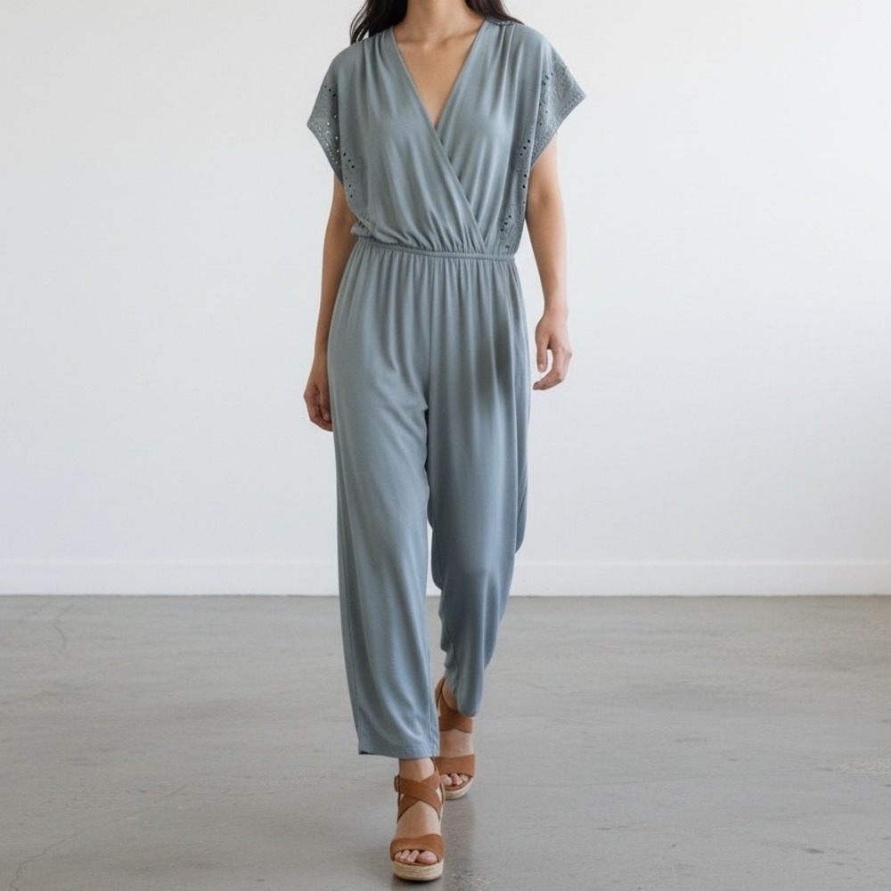 L*Space Raquel Romper Jumpsuit w/ Pockets Eyelet Boho Blue size‎ Large